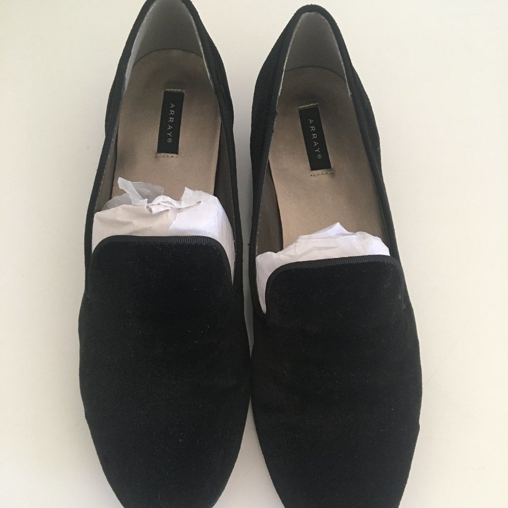 Womens black flats
